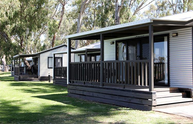 Cohuna Waterfront Holiday Park Eksteriør billede
