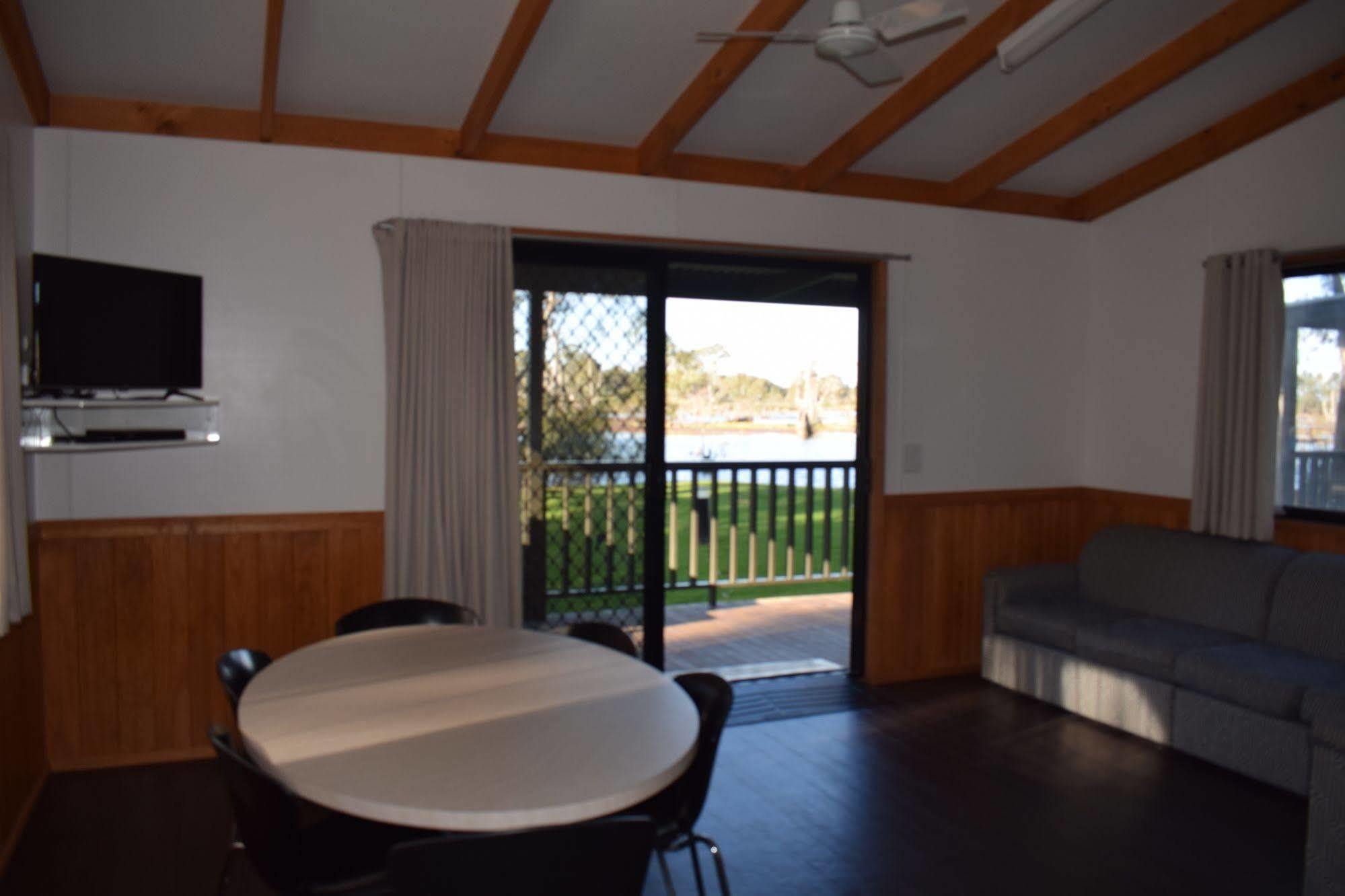 Cohuna Waterfront Holiday Park Eksteriør billede