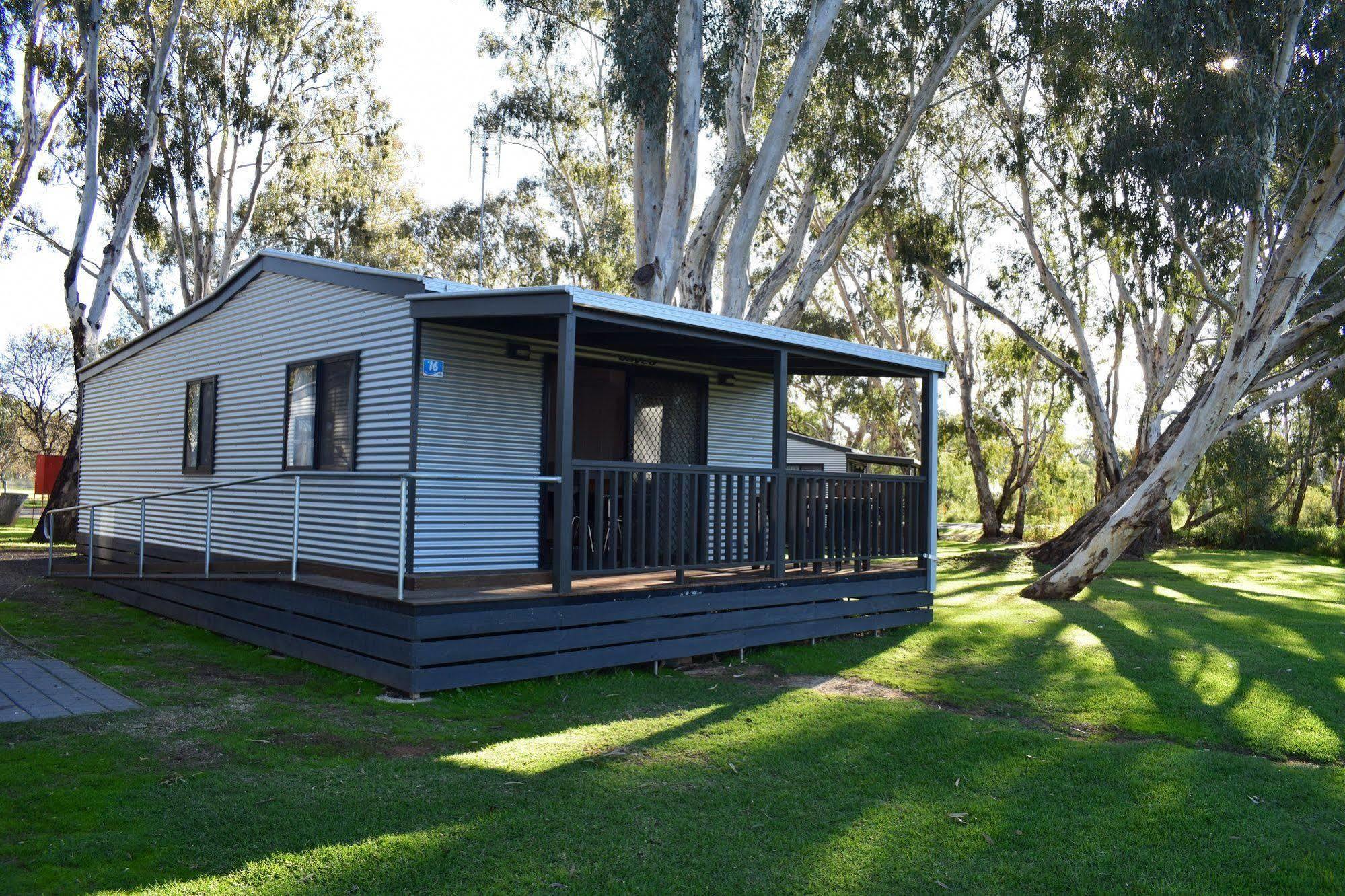 Cohuna Waterfront Holiday Park Eksteriør billede