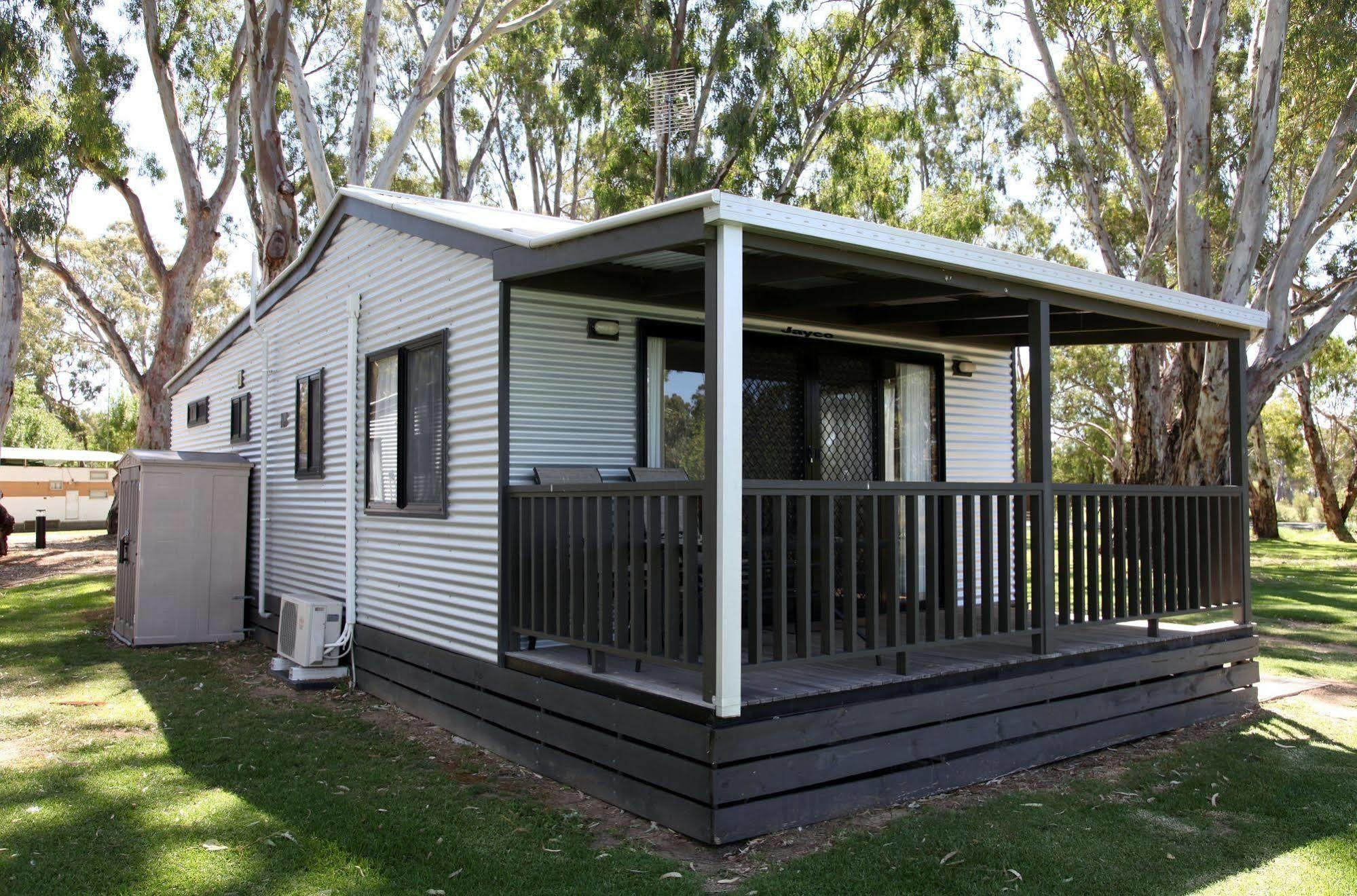 Cohuna Waterfront Holiday Park Eksteriør billede